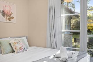 Quaint Queen Room in Pymble - Private Spot - Shared Bathroom - Pymble - 2