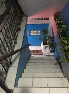 Budget Staycation JOHNFONZ Building Aircondition Room - Manila - 5
