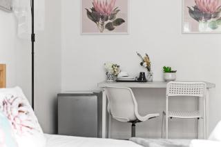 Rustic Double Room - Waterfront - Nearby Shops - Shared Bathroom - Sídney - 6