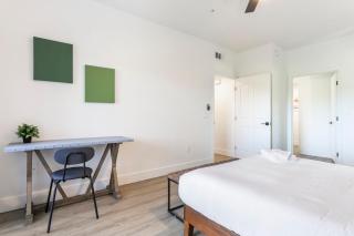 CozySuites at Kierland Commons with pool#15 - Scottsdale - 4