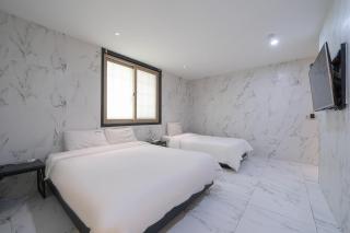 Ignis Hotel - Busan - 1