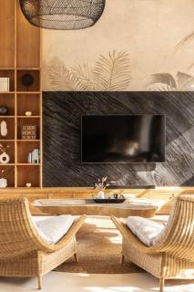 Villa Kanopi Luxurious 3BR Villa with Pool and Quick Beach Access - Canggu - 7