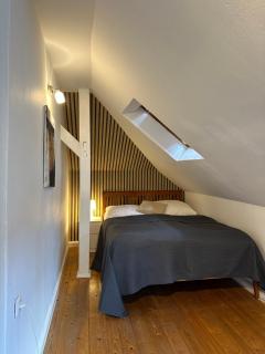 Schönes City-Apartment mit 2 Schlafzimmer, Parkplatz, ruhig und hell, D46-DG - Oldemburgo - 9