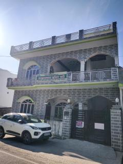 Gaharwar Home Stay - Rāni Pokhri - 0