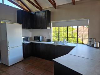 Lady Smith Self Catering Units - Bloemfontein - 4