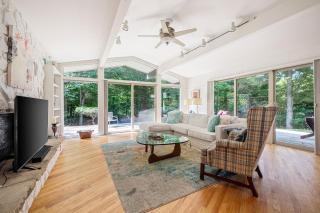 Bright 4BDR Home by Lake MI Arcadia Bluffs Portage Lake More - Arcadia - 0