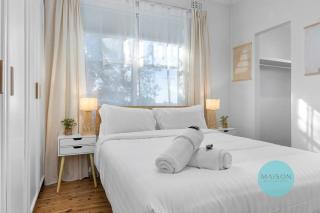 Modern Character Filled Cottage - Wallsend - 6