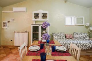 Rustic House near Lucca With Private Parking and Garden! - 8