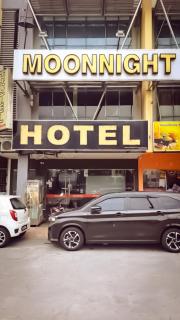 MoonNight Hotel - Batu Caves - 9