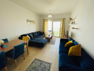 2 Bedrooms Chalet for rent at amwaj sidi Abdelrahman for families - El Alamein - 6