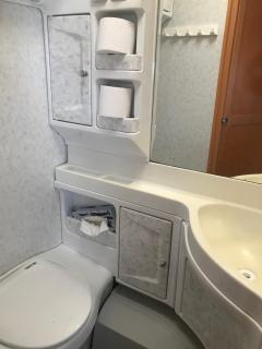 Komfort-Caravan mit Vorzelt - 8