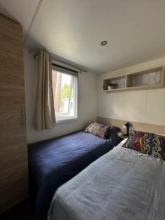 Grand Mobil Home Tout Confort pour 6 personnes - Camping Les Oyats 4 étoiles - 1