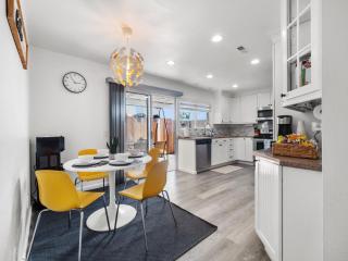 Super Spacious Family Vacation House! - San Diego - 5