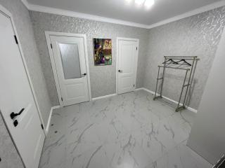 1 комнатная квартира, 48 м2, 1 этаж посуточно - Aqtöbe - 6