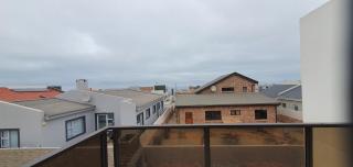 House Mart - Hentiesbaai - 4