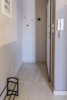 Modern apt close to Metaxourgeio - 1