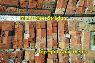 Old Town Top Spot Apartments - 4