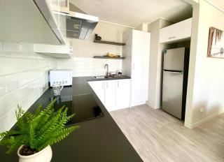 Burleigh retreat near Beach, Free Wi-Fi - 7