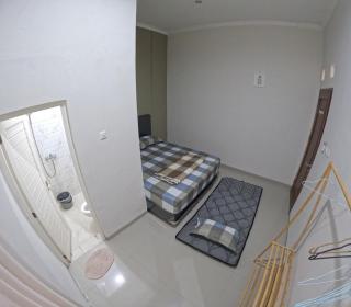 GMR 1 Homestay Jogja - 7