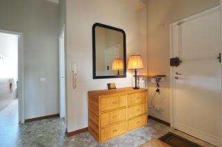 Elegant Moscova Apt - Milan - 2