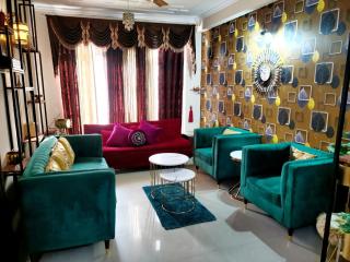 Boutique Stay for Family On Manali Expressway - Lāndrān - 9