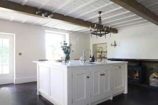 Idyllic Grade II Listed country farmhouse in AONB - 8