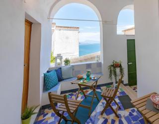 Raito Guest House - Amalfi Coast - Vietri sul Mare - 0