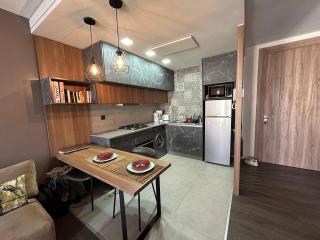 Modern City Centre Apartment - 5