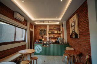Puu Pau Hotel & Coffee Shop - Labuan Bajo - 4