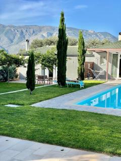 Pool Guesthouse - 0