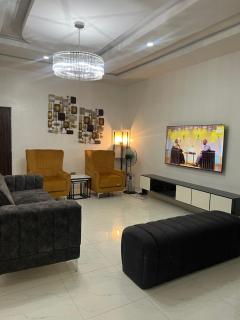 Exotic 2 bedroom apartment - Abuja - 9