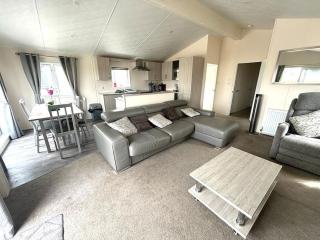 Patrington Leisure Park 21 Sherringham Hot Tub Pet Friendly lodge - Patrington - 1