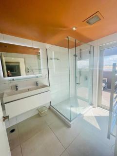 Stunning New York loft gallery - Christchurch - 5