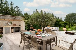 Le Cabanon de Modène - 9