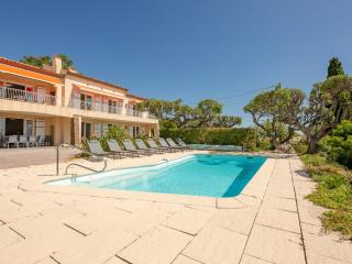 Apartment Le Forum de la Mer-2 by Interhome - Saint-Aygulf - 1