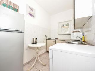 Apartment Lucija-3 by Interhome - Karlobag - 8