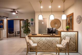 Cretan Seaside Boutique Hotel - Hersonissos - 4