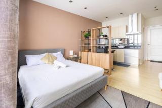 Modern furnished Penthse view on say - Manila - 5