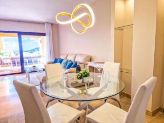 Apartment in Coto Real Duquesa - sea view & pools - Manilva - 4