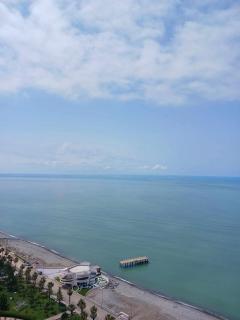 Orbi Beach Tower Premium Studio - Batoemi - 2