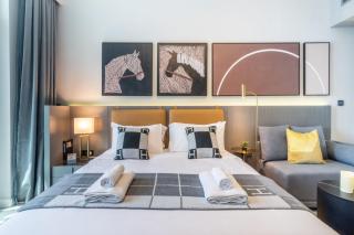 GuestReady Holiday Homes - Knights Of The Sky - Dubai - 2