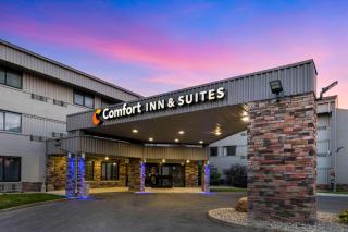 Comfort Inn & Suites North at the Pyramids - Indianápolis - 0