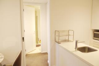 Entire Luxury, Affordable Bedroom Apartment next to CROWN Casino - Melbourne - 8