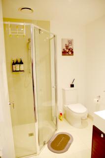 Entire Luxury, Affordable Bedroom Apartment next to CROWN Casino - Melbourne - 6