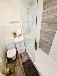 Modern 2 bedroom apartment in Historical Spa town - 1