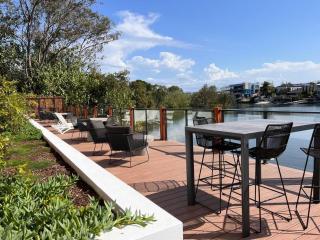 Family apartment in Surfers Paradise - 4