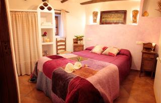 romantic house for 2 or 4 people with jacuzzi - - 5