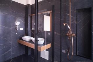 New Elegance Suites Guesthouse - Oristano - 9