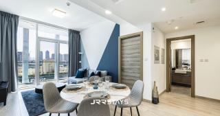 Stunning Luxury 1BR - Modern with Pool View - JVC - Dubai - 4