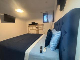 O KIPOS APARTMENT - 8